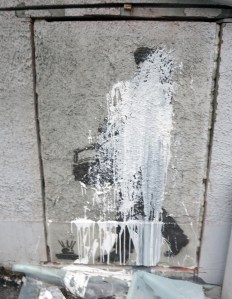 Buekorpsgutten med maling